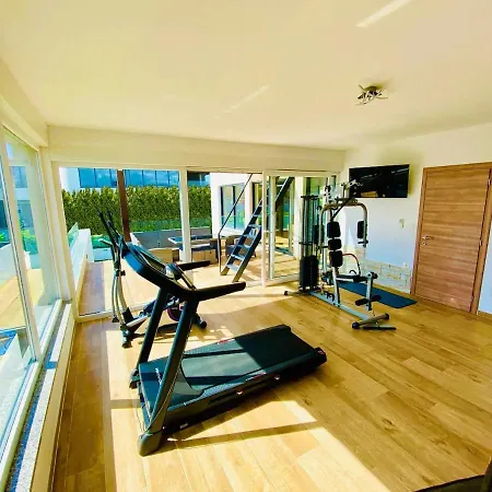 Casa Marietta شقة بومير